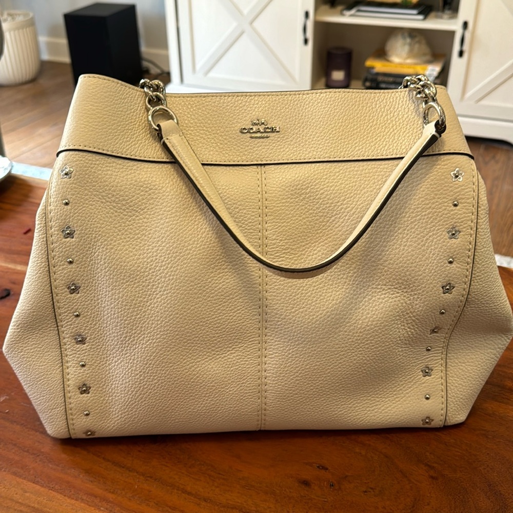 NWT Cream Leather Coach Chain Floral Hobo Handbag